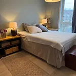 Cozy Studio In Modern Building Close To Nature